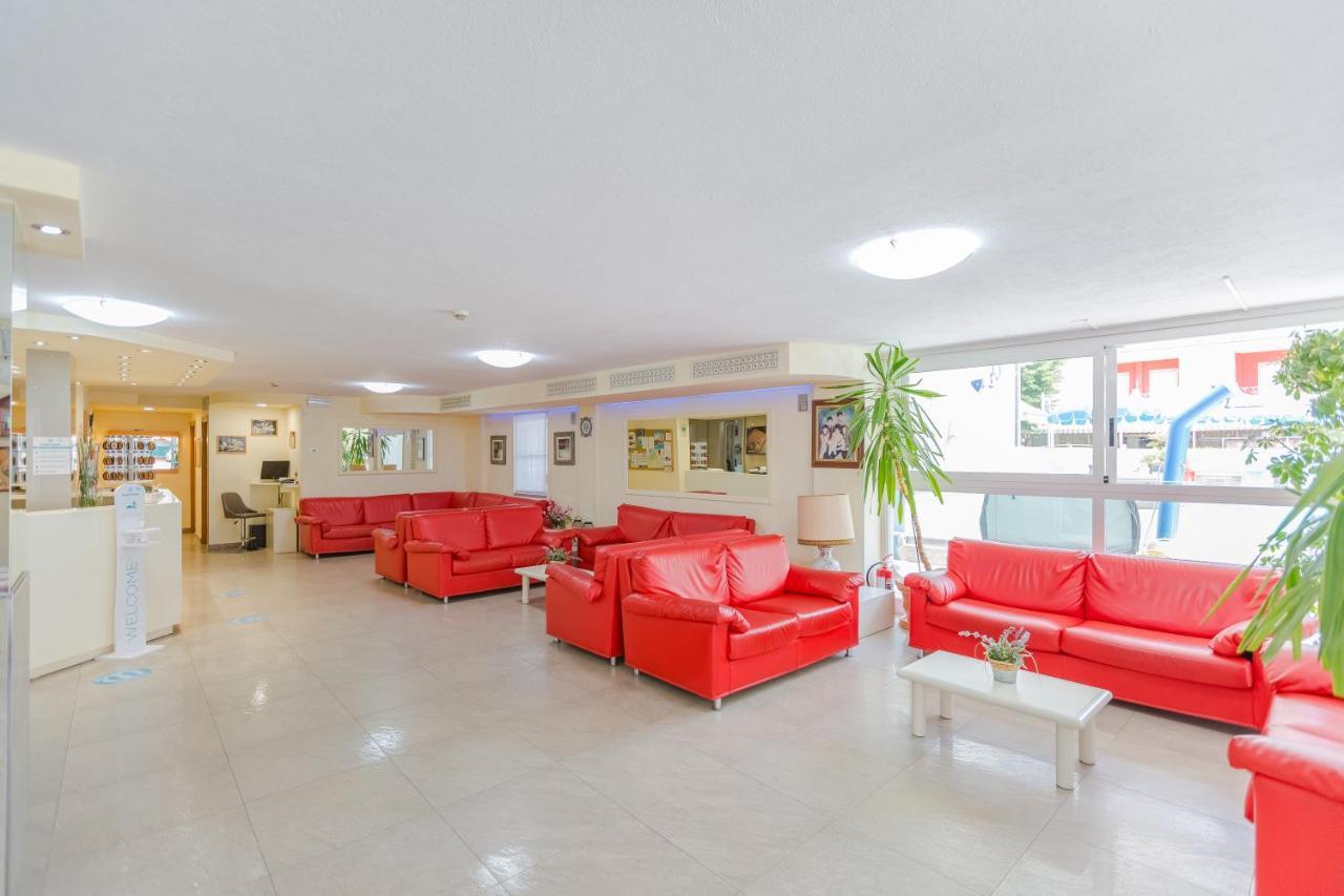 Hotel Bagli Римини Екстериор снимка