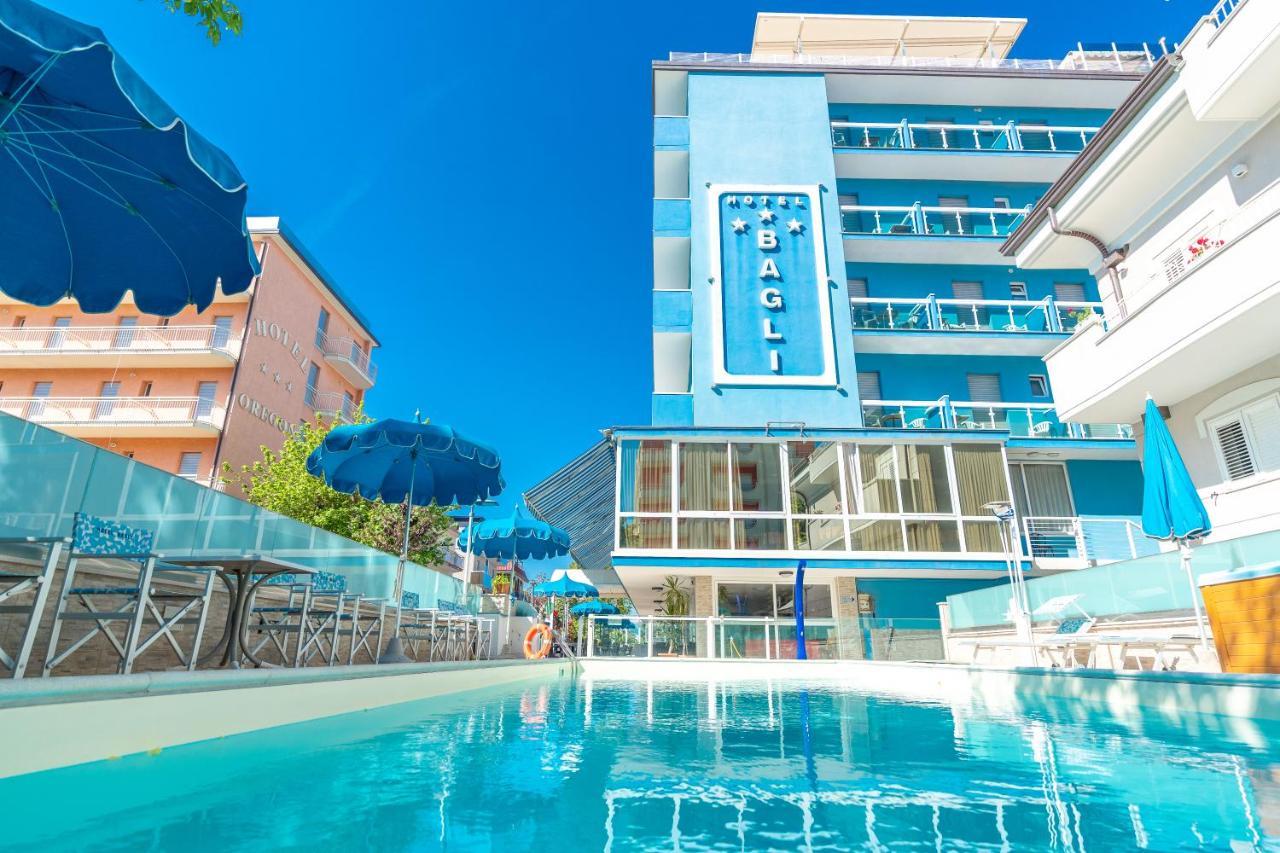 Hotel Bagli Римини Екстериор снимка
